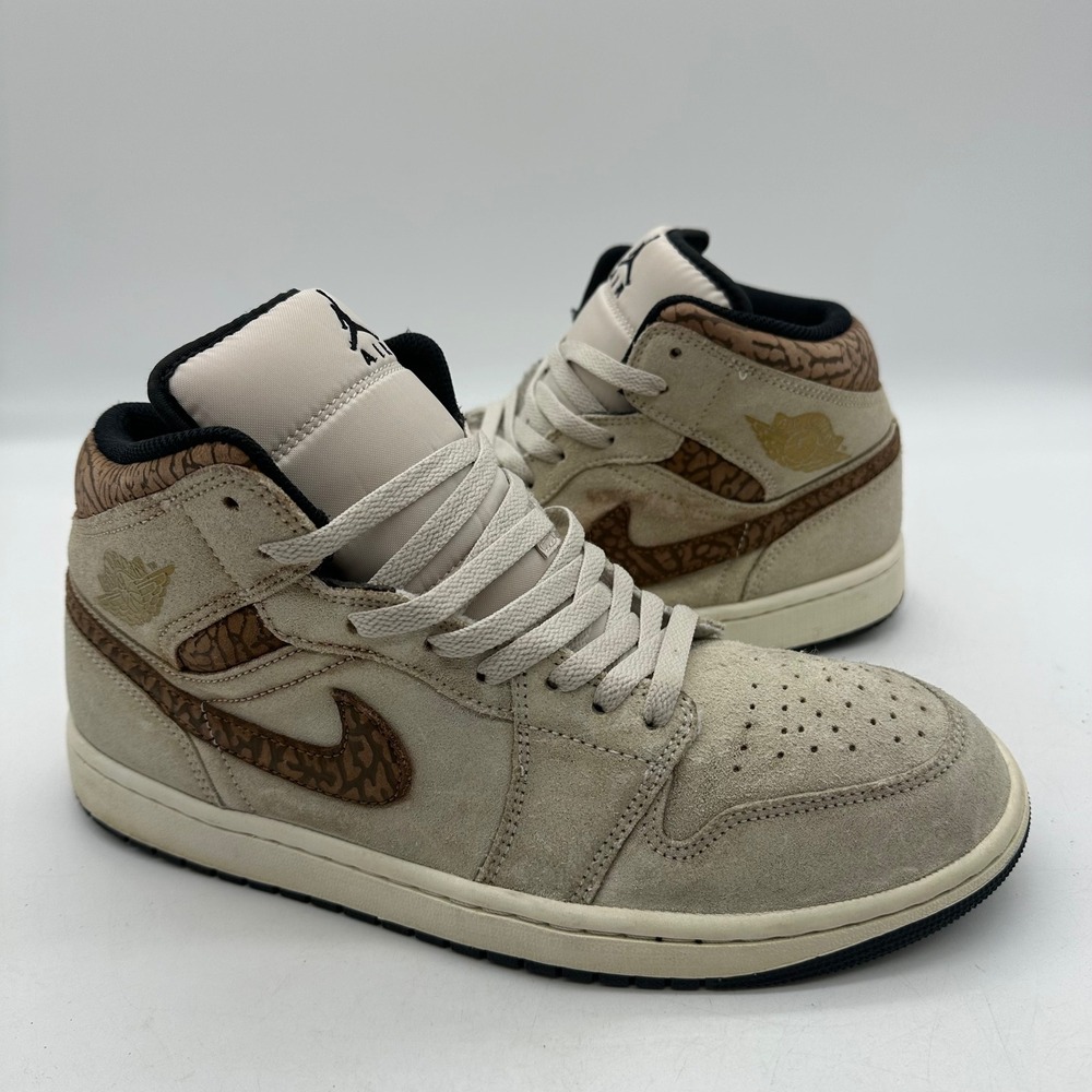 Nike DZ4129-102 Mens Size 11 Air Jordan 1 Mid SE Brown Elephant Suede Sneakers